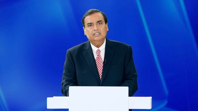 mukesh-ambani-2025-08-86793588845bb9b5e15036d5d22e84ec Mukesh Ambani tops Forbes 2025 list, India's richest people lost 100 billion dollars in a year