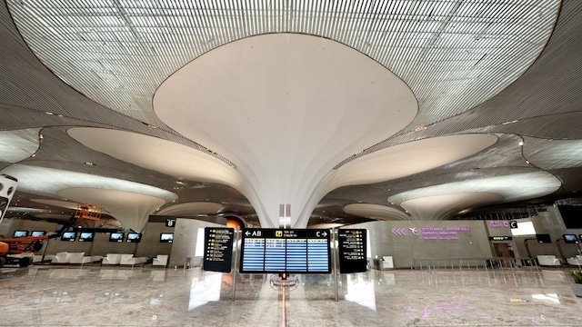 navi-mumbai-international-airport-2-2025-10-4d5d8f59526595508579a94ca588f225 Navi Mumbai International Airport: Top 10 features of India's first full digital airport